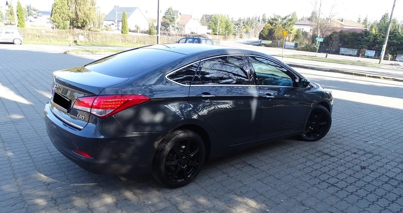 Hyundai i40 cena 37900 przebieg: 133000, rok produkcji 2012 z Tarnów małe 352